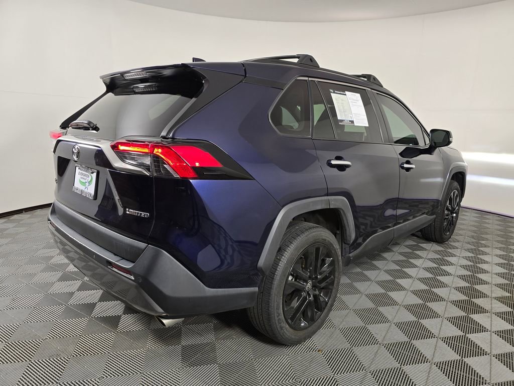 Used 2021 Toyota RAV4 Limited FWD image 7