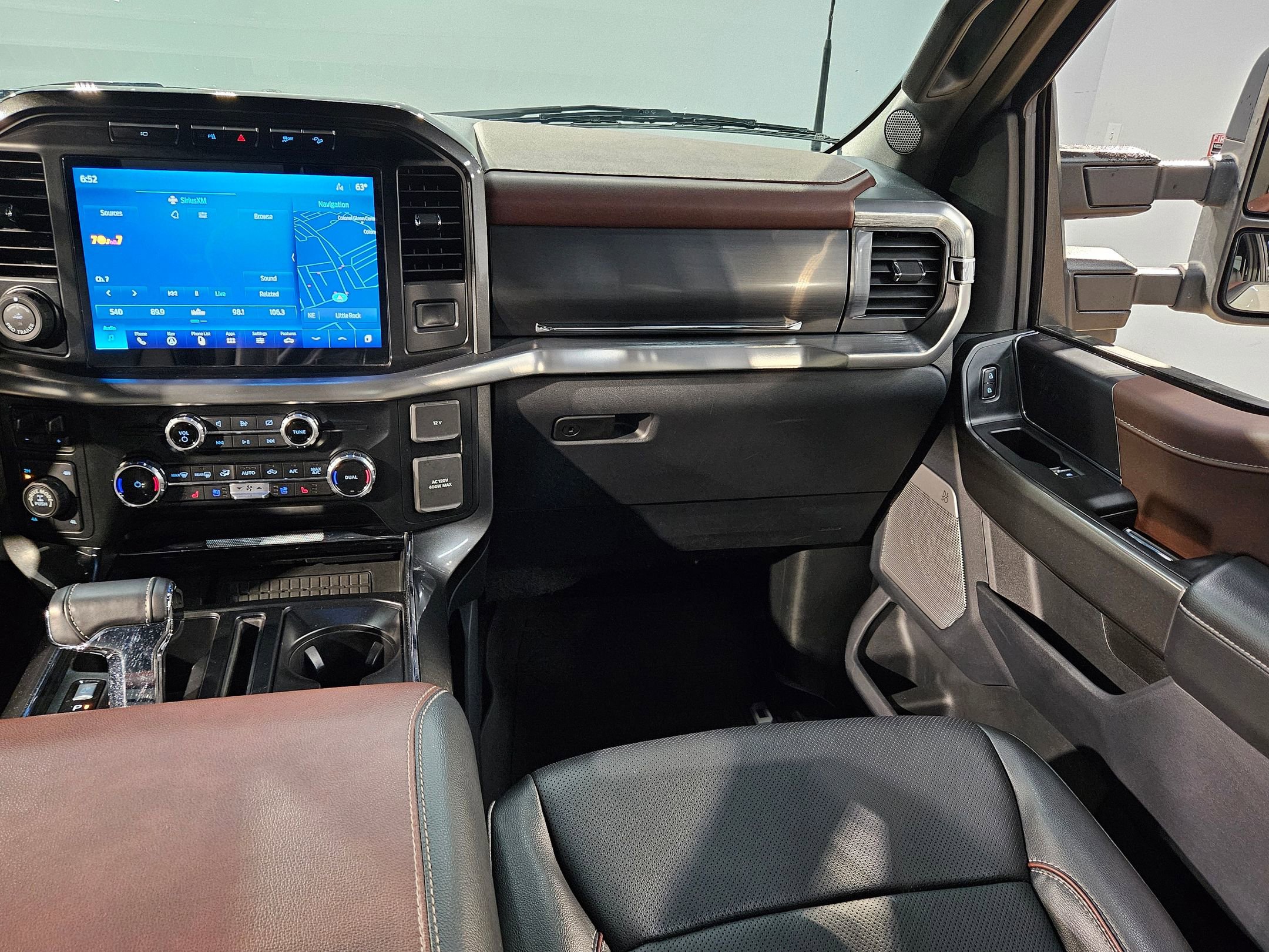 Used 2023 Ford F150 Lariat w/ Equipment Group 502A High image 11