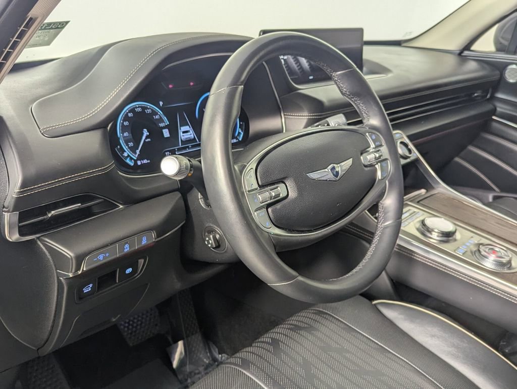 Used 2023 Genesis GV80 2.5T w/ Prestige 20" Package image 13