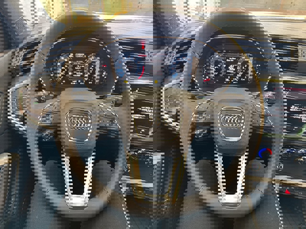 New 2025 Audi Q3 2.0T Premium image 19