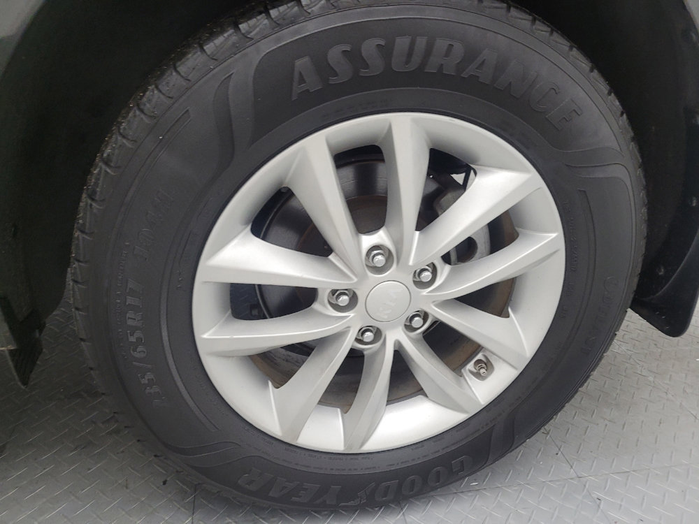 Used 2016 Kia Sorento L image 31