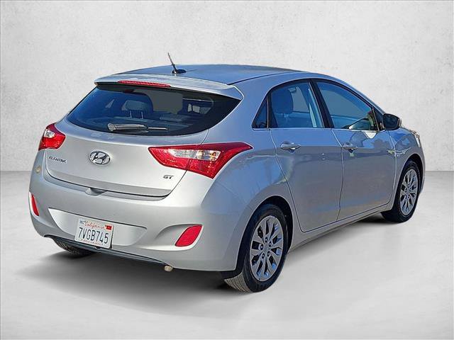 Used 2017 Hyundai Elantra GT FWD image 5