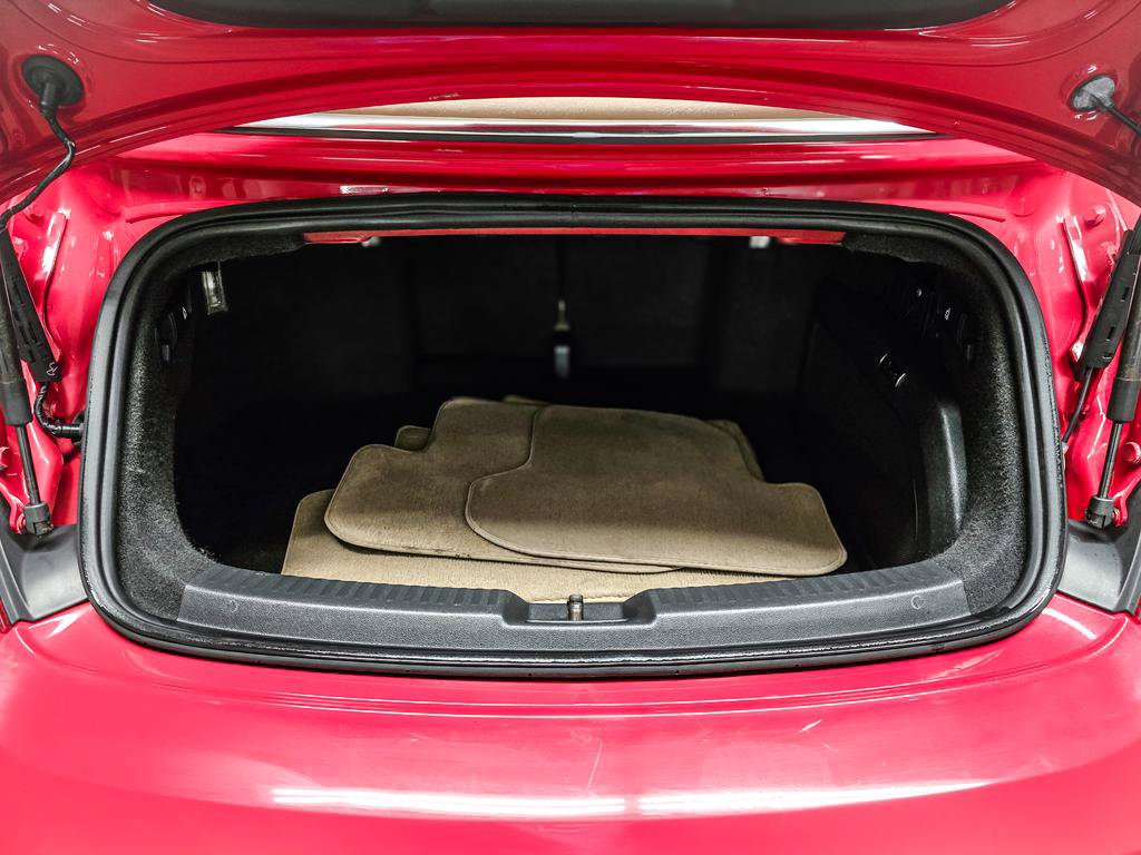 Used 2013 Volkswagen Beetle Turbo FWD image 10