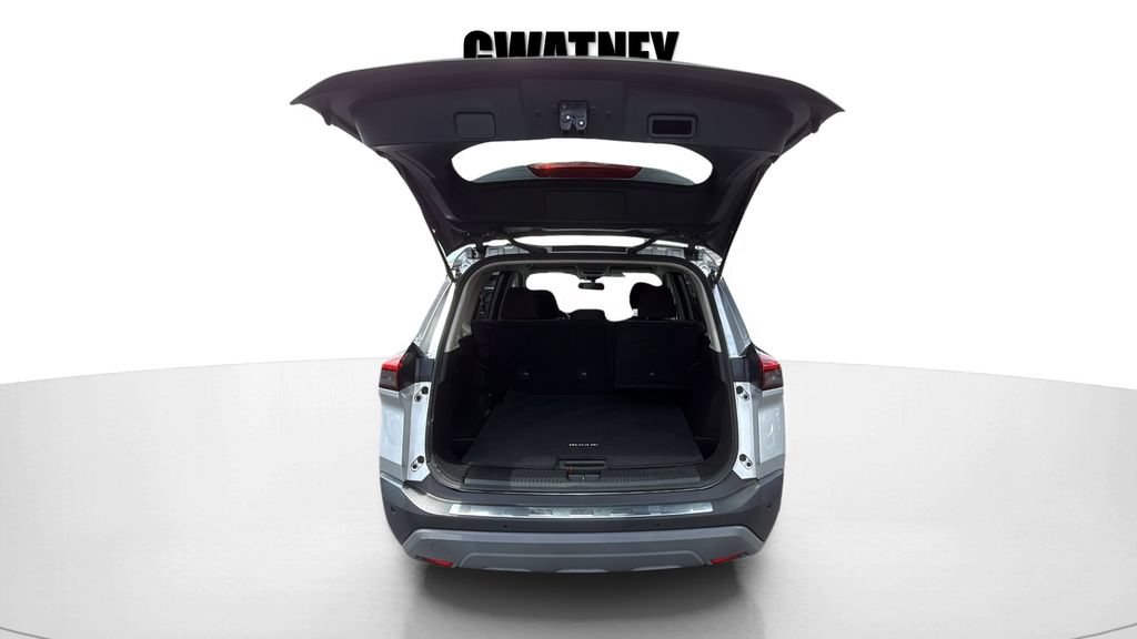 Used 2023 Nissan Rogue SV AWD/4WD image 12