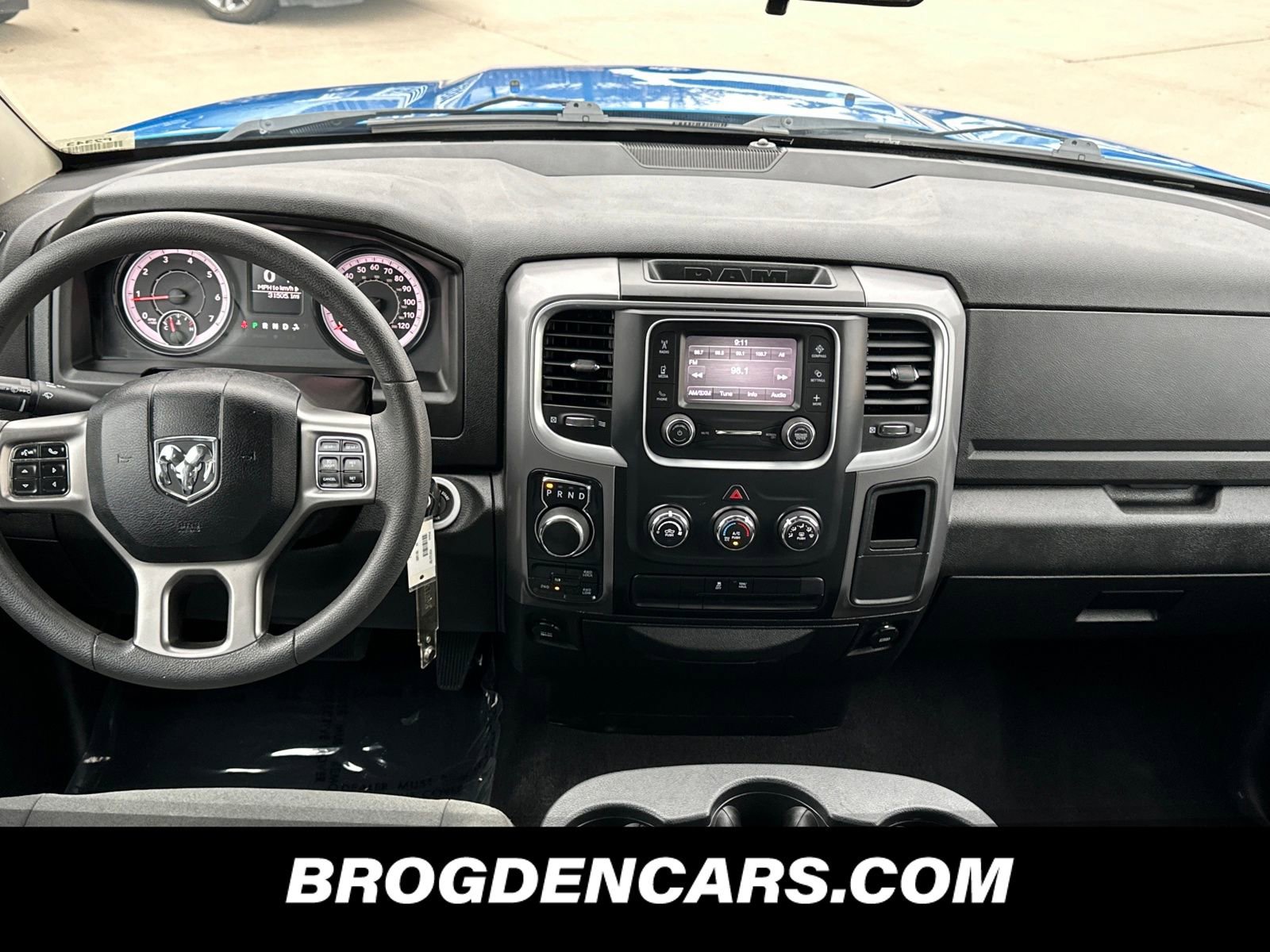 Used 2024 RAM 1500 Classic SLT image 10