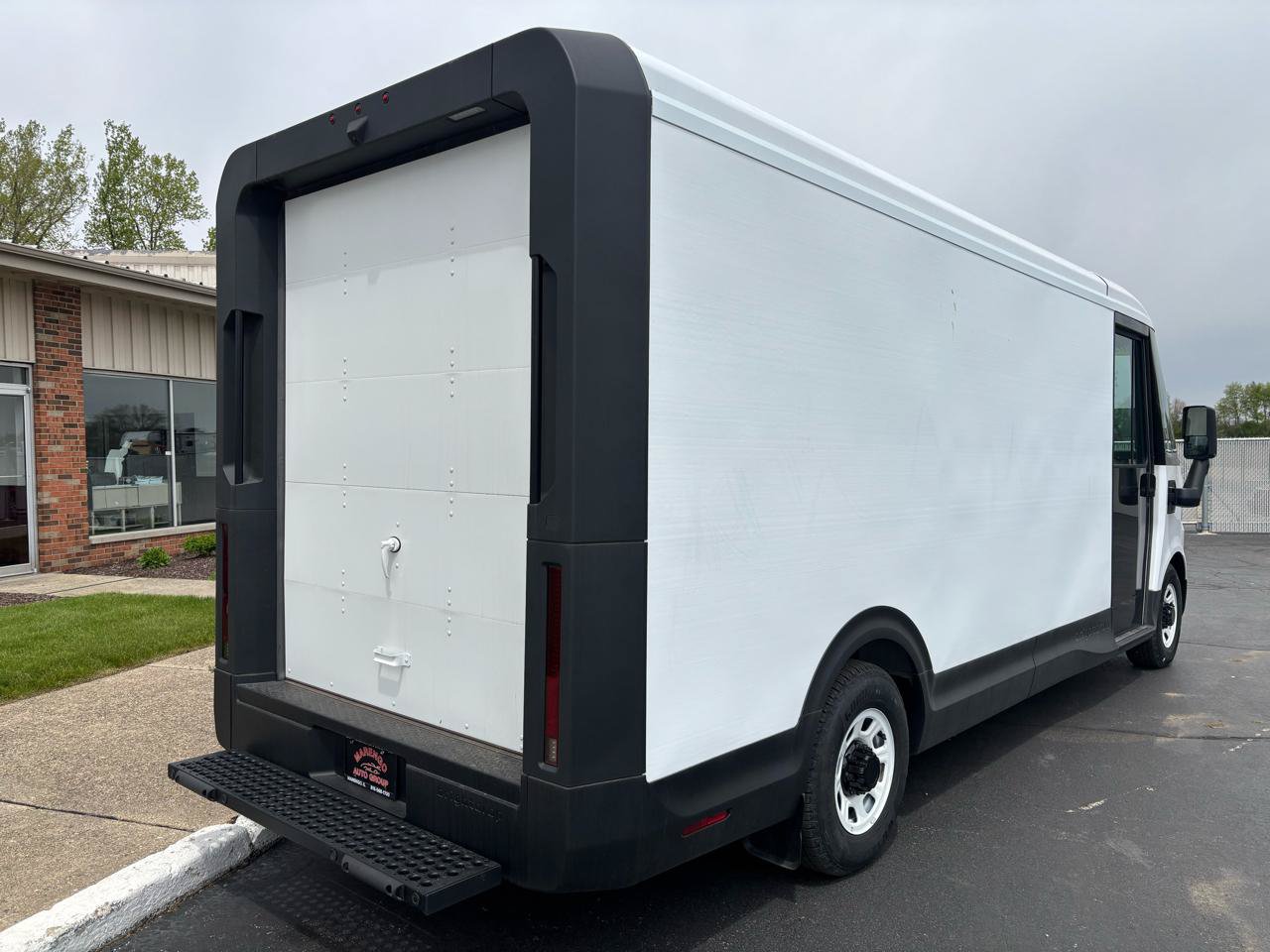 Used 2024 Chevrolet Brightdrop 600 w/ Commercial Equipment Package AWD/4WD image 3
