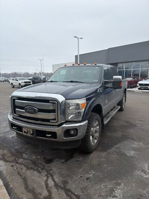Used 2015 Ford F250 Lariat w/ Lariat Ultimate Package image 2