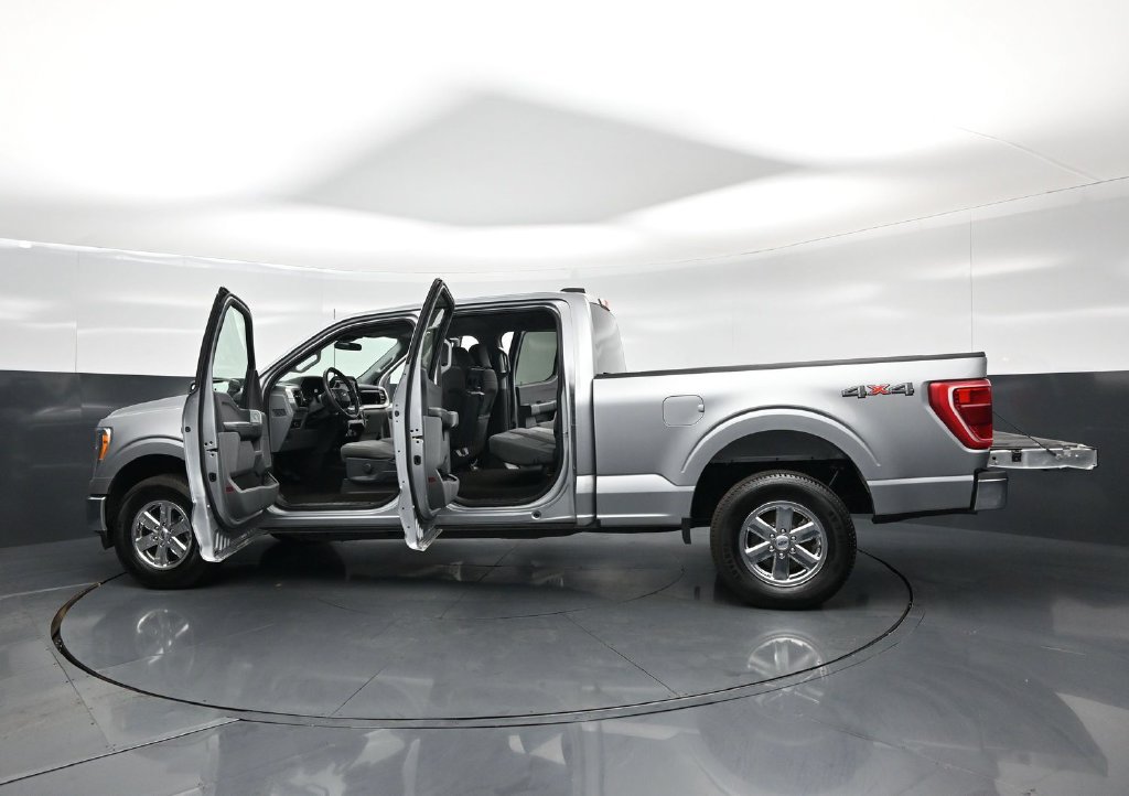 Used 2022 Ford F150 XLT w/ Trailer Tow Package AWD/4WD image 29