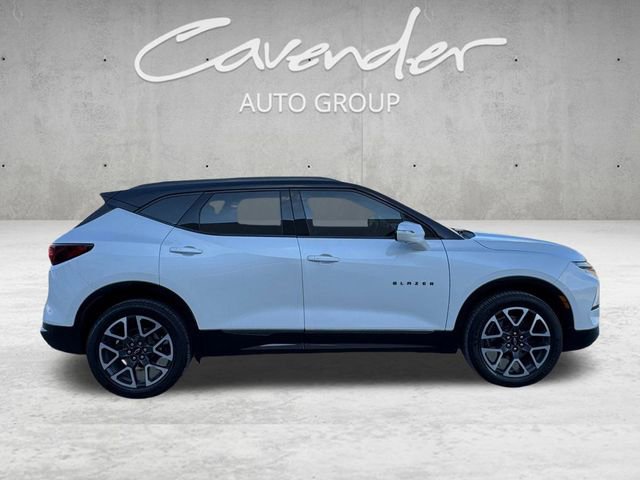 Used 2024 Chevrolet Blazer RS w/ Driver Confidence II Package image 17