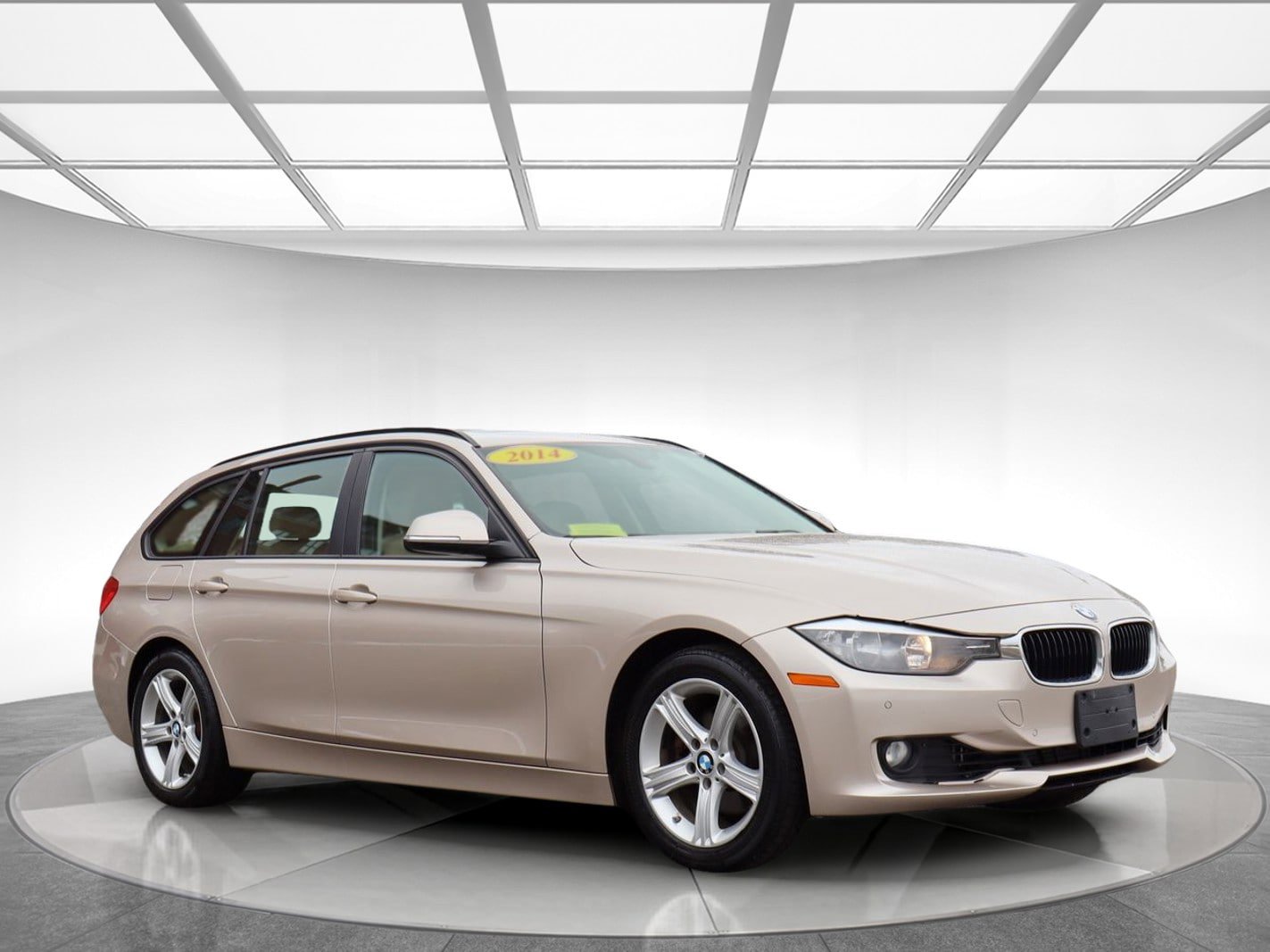 Used 2014 BMW 328d xDrive Wagon AWD/4WD image 3