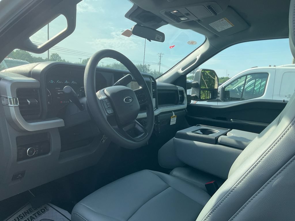 New 2026 Ford F350 XL AWD/4WD image 15