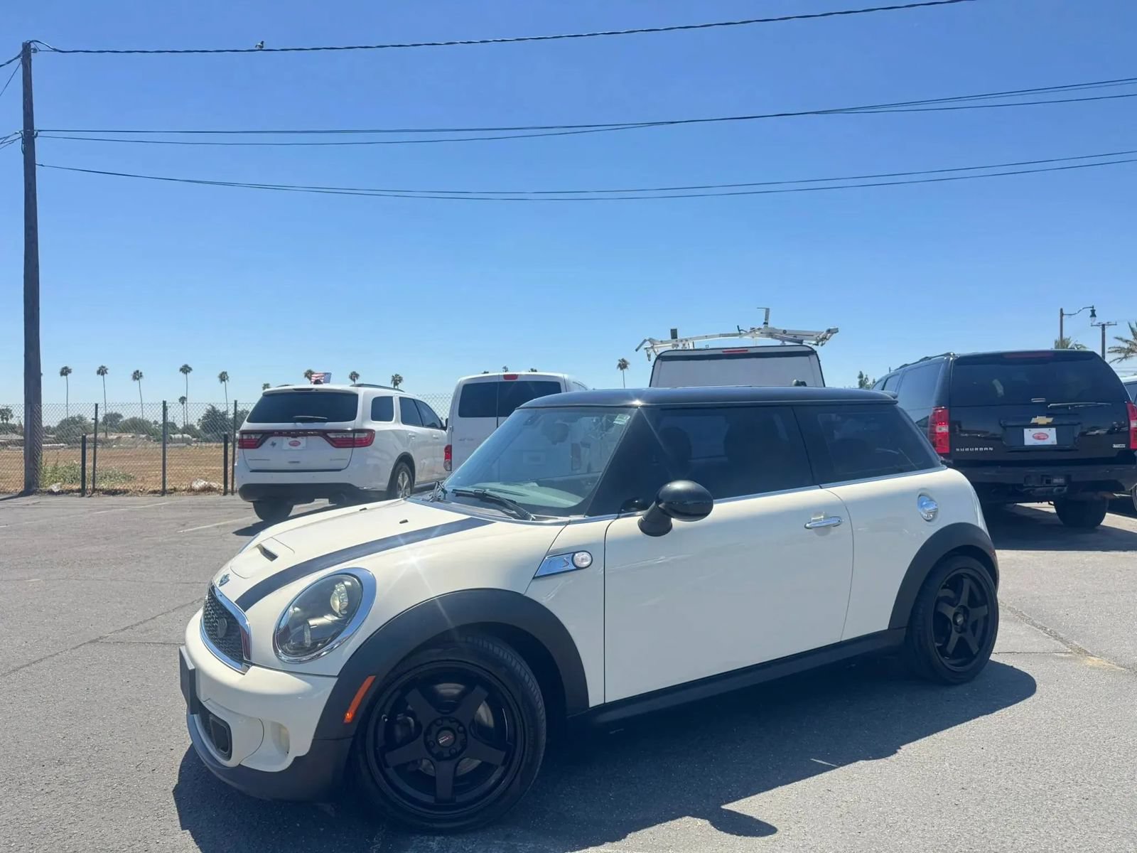 Used 2013 MINI Cooper S FWD image 2