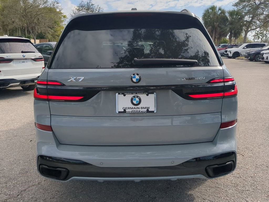 New 2026 BMW X7 xDrive40i w/ M Sport Package image 5