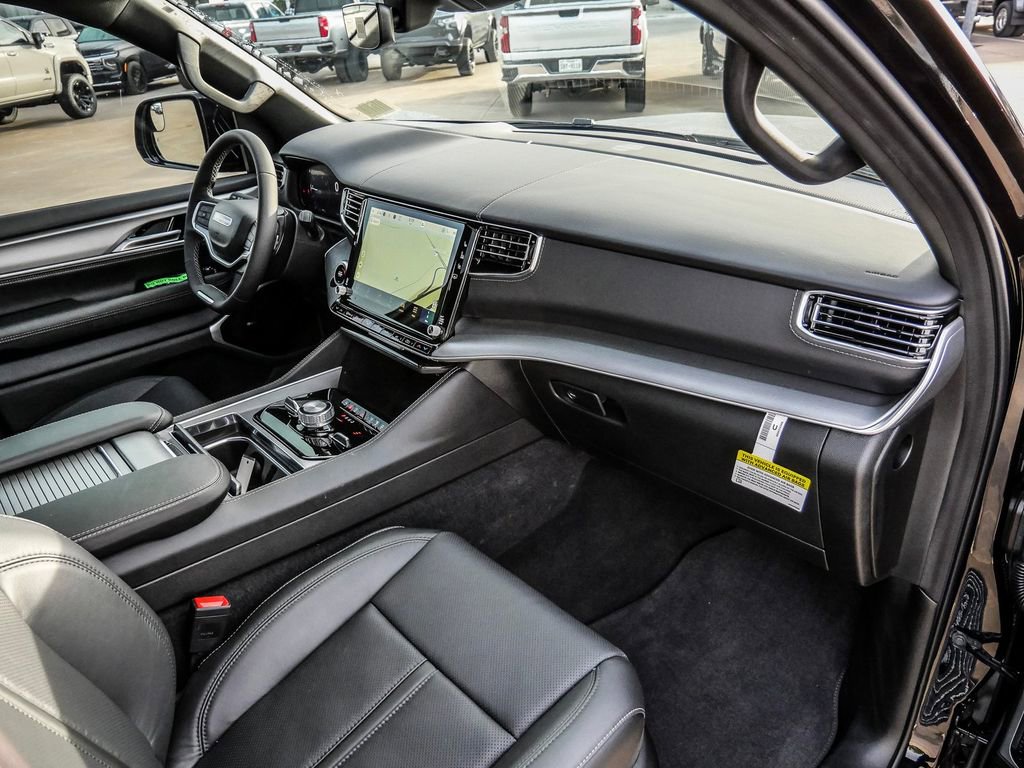 New 2026 Jeep Grand Wagoneer Limited image 18
