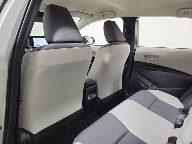 Used 2025 Toyota Corolla LE FWD image 11
