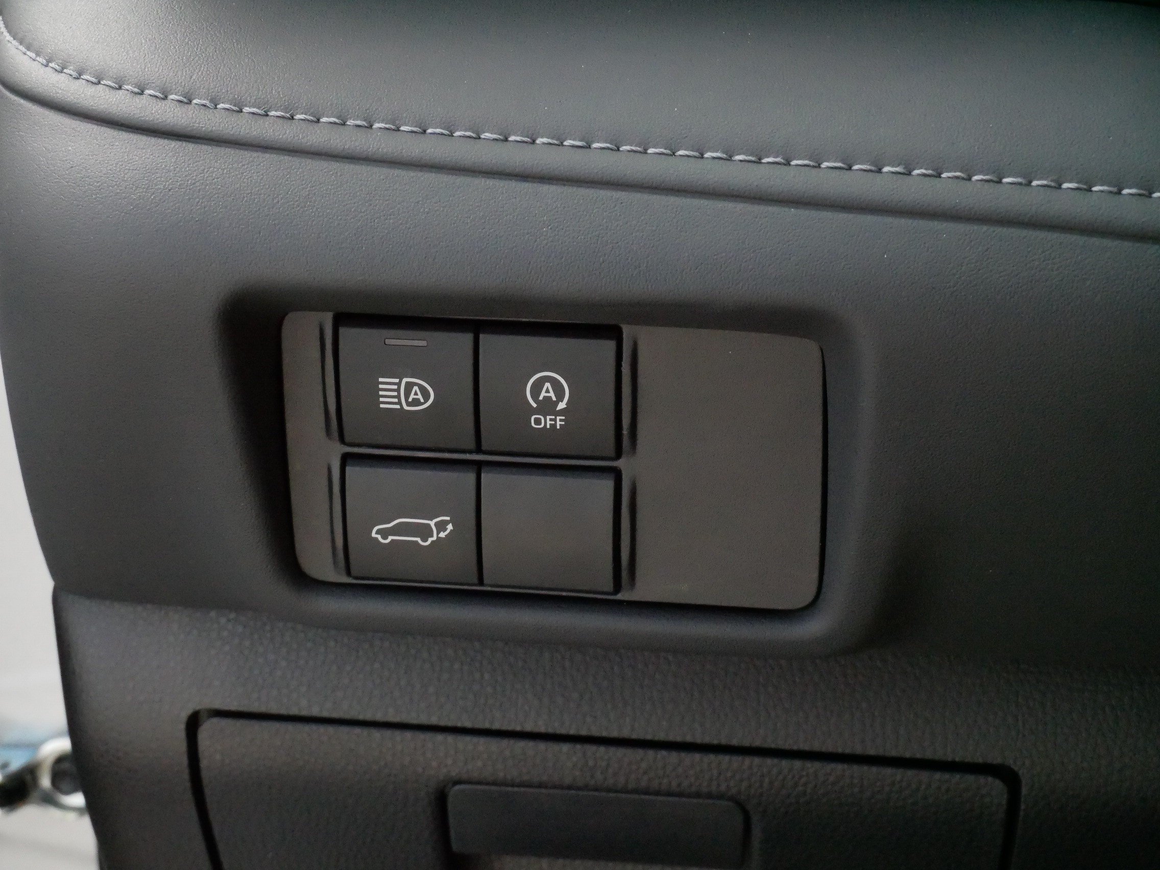 Certified 2025 Toyota Highlander XLE AWD/4WD image 28