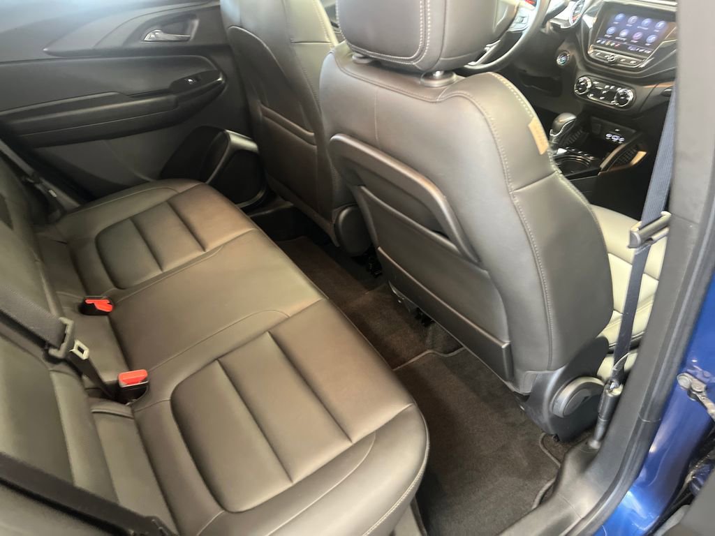 Used 2023 Chevrolet TrailBlazer ACTIV w/ Sun and Liftgate Package AWD/4WD image 43
