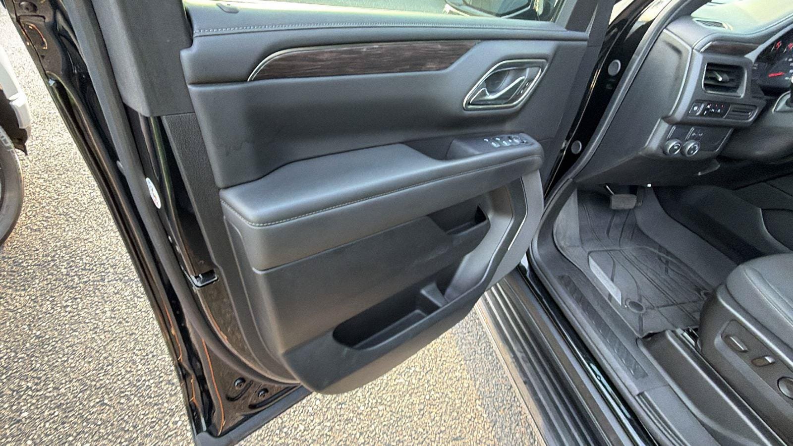 Used 2024 Chevrolet Tahoe LS w/ Driver Alert Package RWD image 14