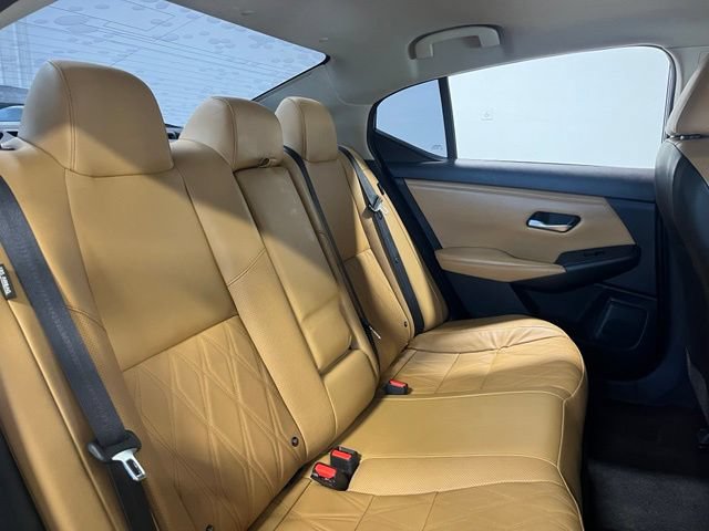Used 2021 Nissan Sentra SV w/ SV Premium Package FWD image 13