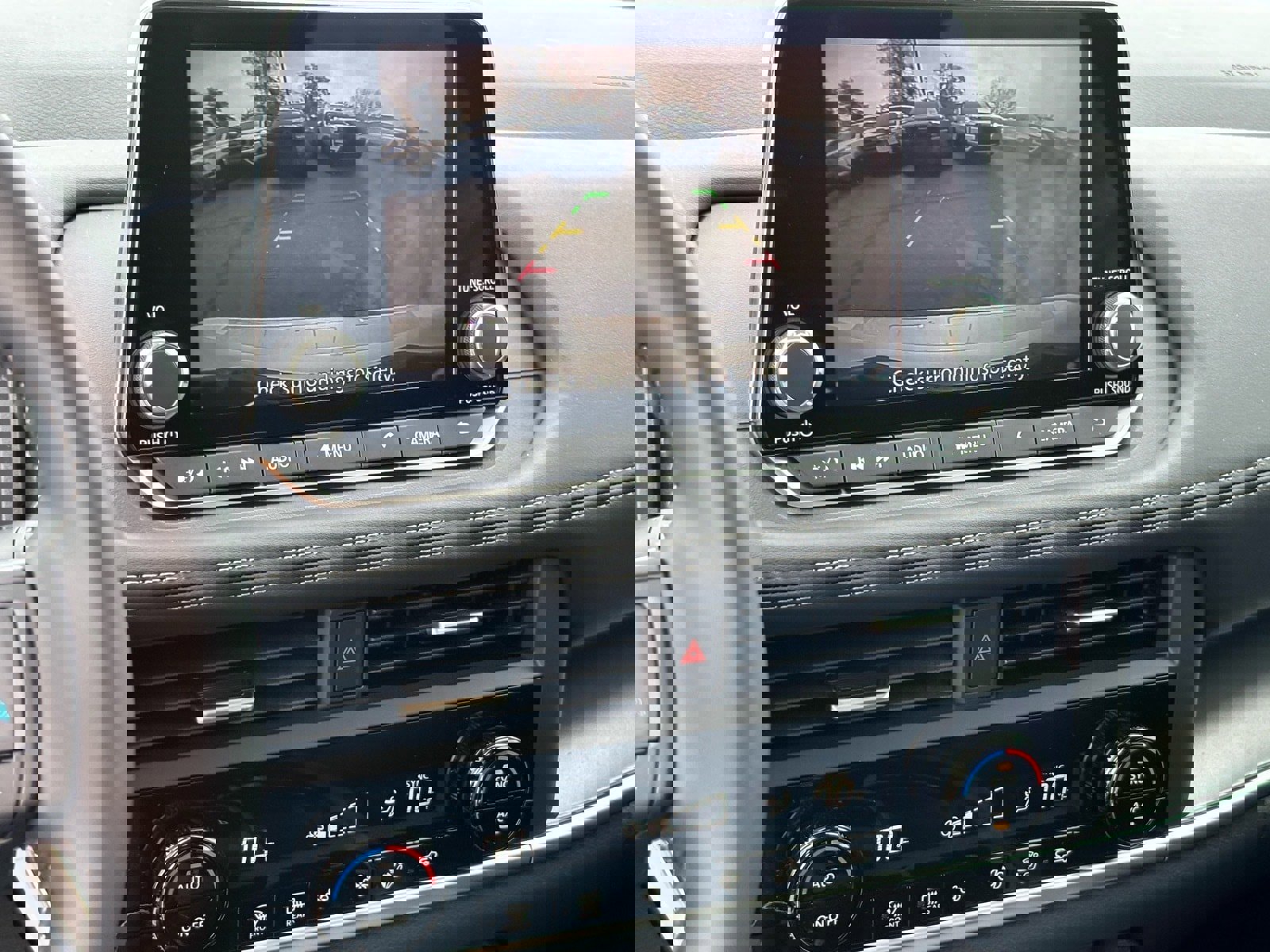 New 2026 Nissan Rogue SV image 25