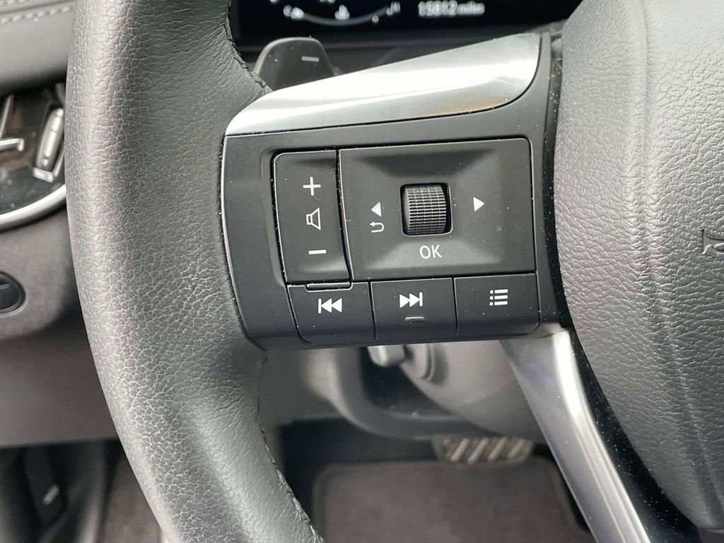 Used 2025 INFINITI QX60 Luxe w/ Black Edition image 21