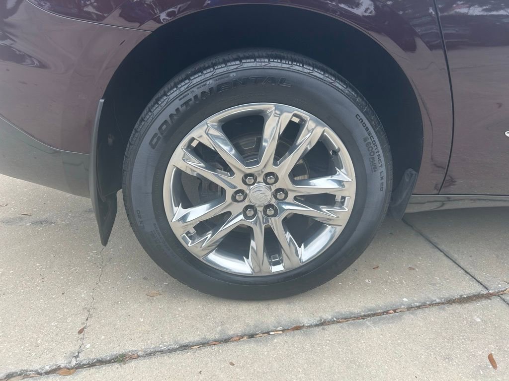 Used 2018 Buick Enclave Premium w/ Experience Buick Package image 25