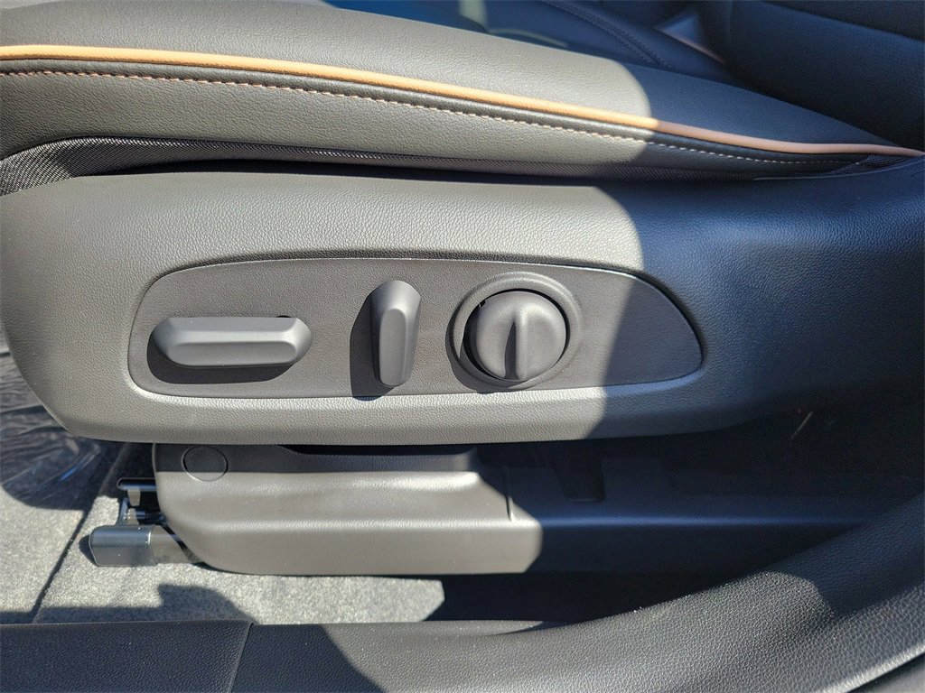 New 2026 Buick Envista Avenir image 25