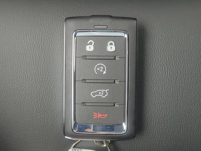 New 2027 Jeep Grand Cherokee L Limited RWD image 36