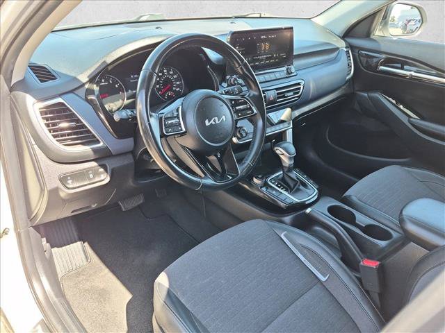 Used 2022 Kia Seltos S AWD/4WD image 10