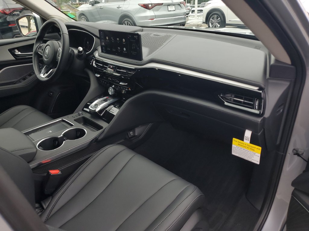 Certified 2026 Acura MDX FWD image 4
