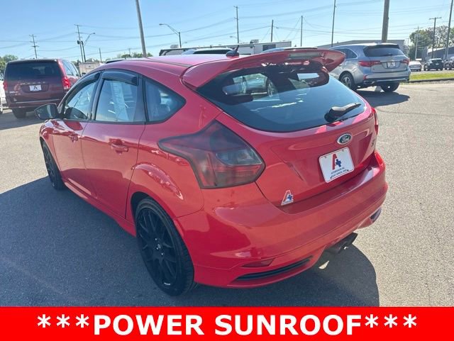 Used 2013 Ford Focus ST FWD image 5