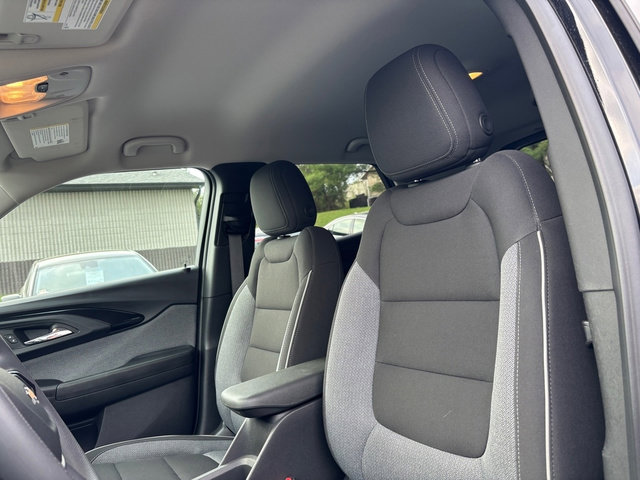 Used 2023 Chevrolet TrailBlazer LT FWD image 11