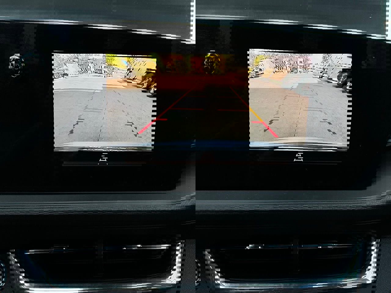 Used 2025 Buick Envista Preferred image 31