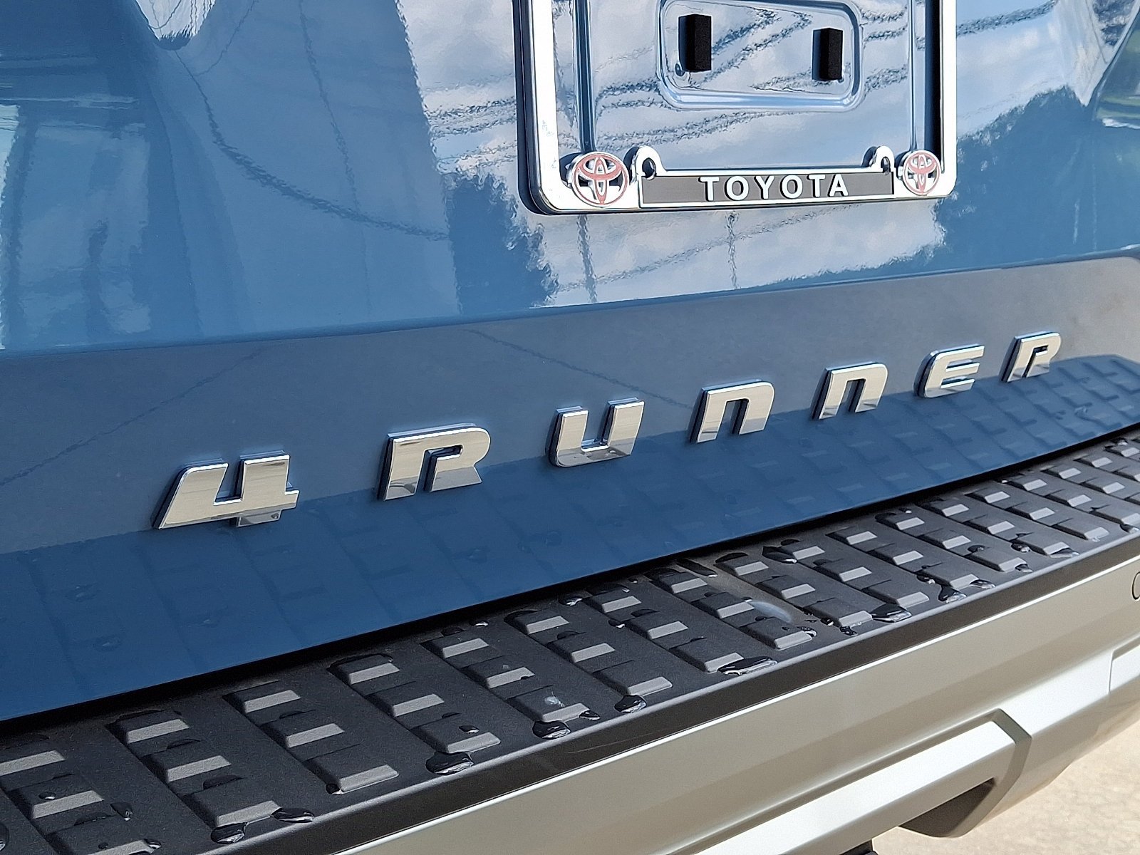New 2026 Toyota 4Runner Limited AWD/4WD image 5