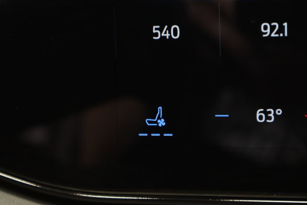 Certified 2025 Ford Mustang Premium RWD image 4