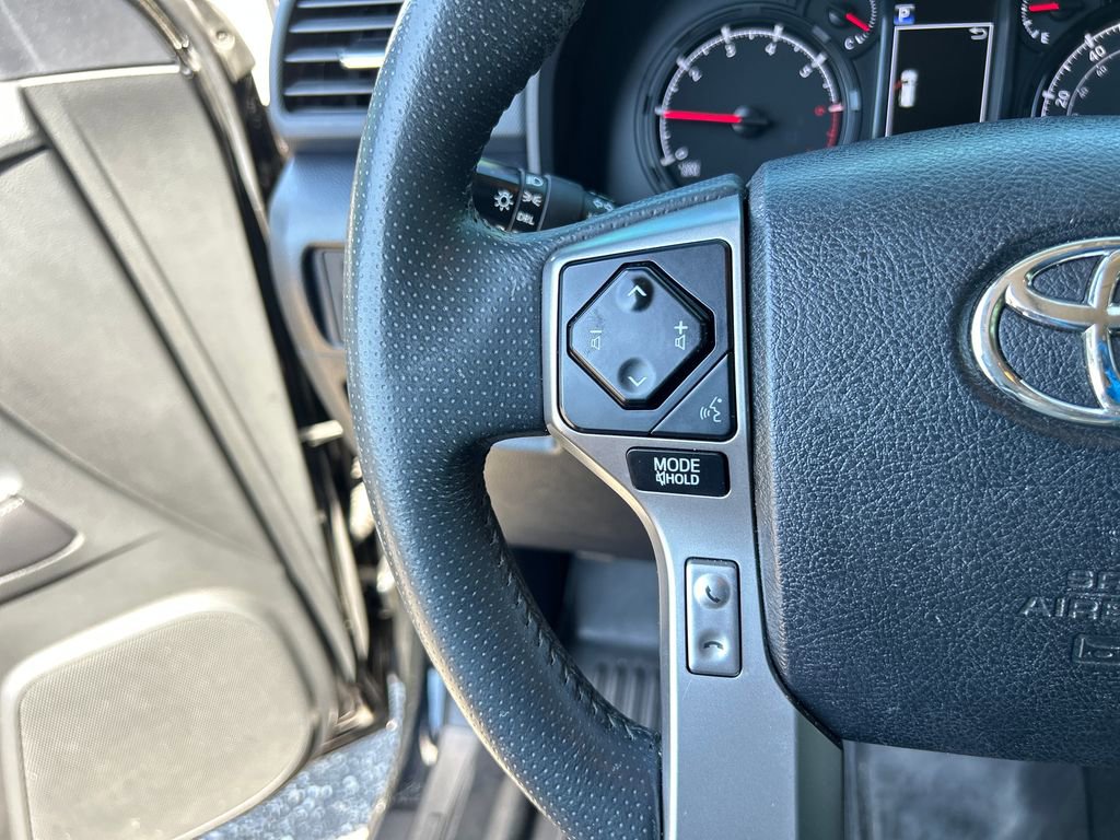 Used 2021 Toyota 4Runner SR5 Premium w/ Moonroof Package AWD/4WD image 22