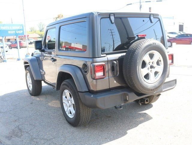 Used 2020 Jeep Wrangler Sport image 7