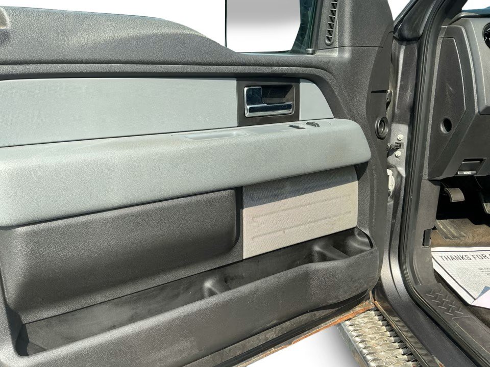 Used 2014 Ford F150 STX w/ Equipment Group 201A Mid AWD/4WD image 9