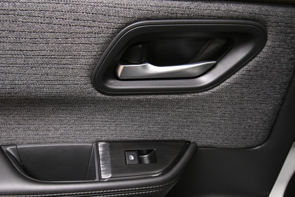 Used 2021 Nissan Rogue SV image 21