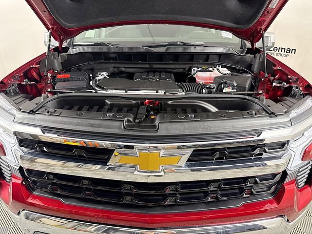 Used 2024 Chevrolet Silverado 1500 LT w/ Safety Package image 32