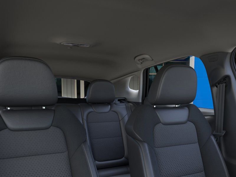 New 2026 Chevrolet Trax LT w/ LT Convenience Package FWD image 24