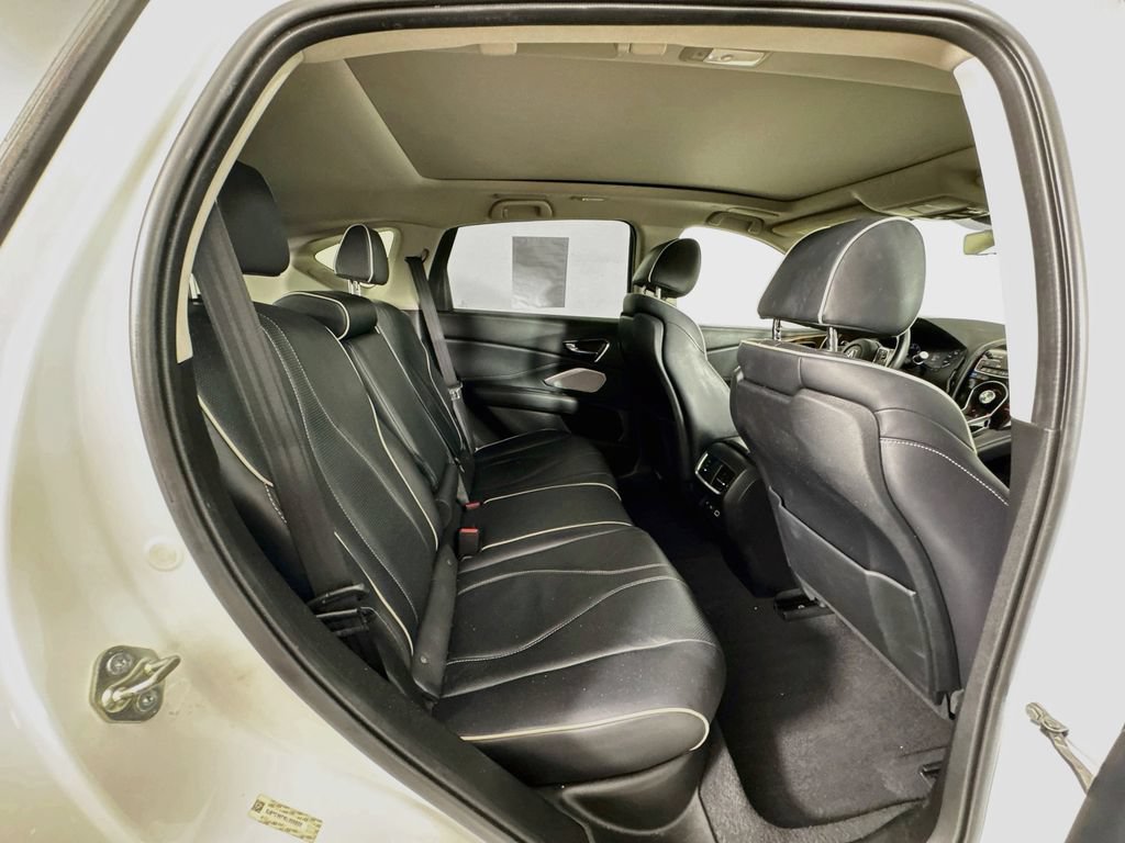Used 2019 Acura RDX w/ Advance Package FWD image 30
