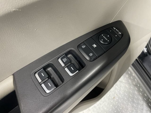 Used 2020 Kia Sportage LX w/ LX Popular Package AWD/4WD image 13