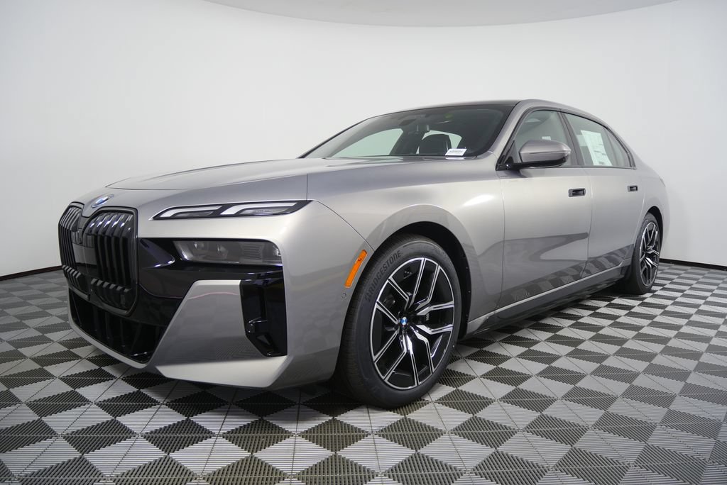 New 2026 BMW i7 xDrive60 AWD/4WD image 7