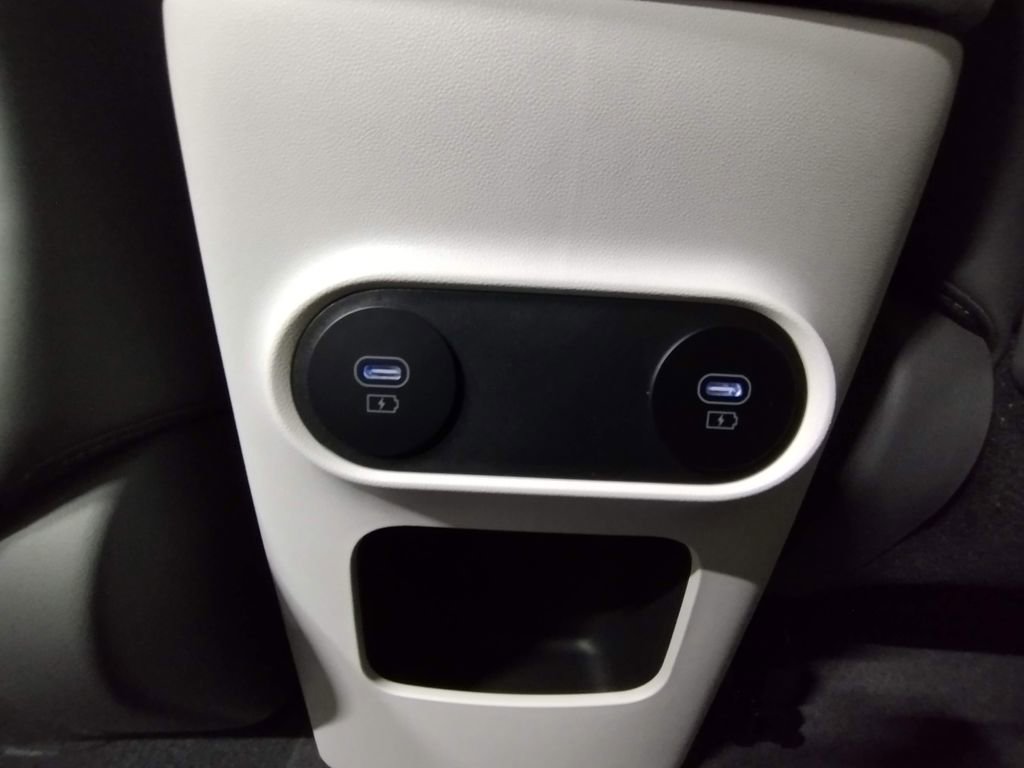 New 2026 Hyundai Ioniq 5 SEL AWD/4WD image 37