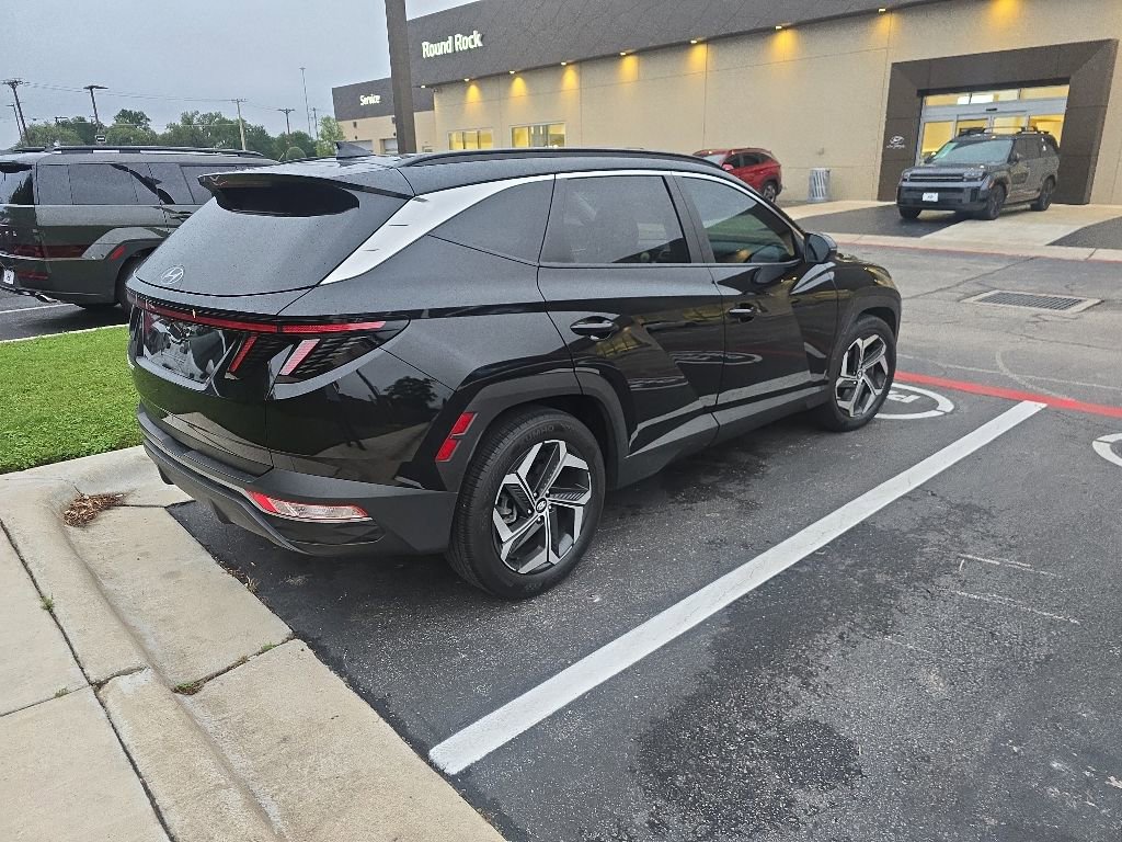 Certified 2024 Hyundai Tucson SEL w/ Convenience Package FWD image 4
