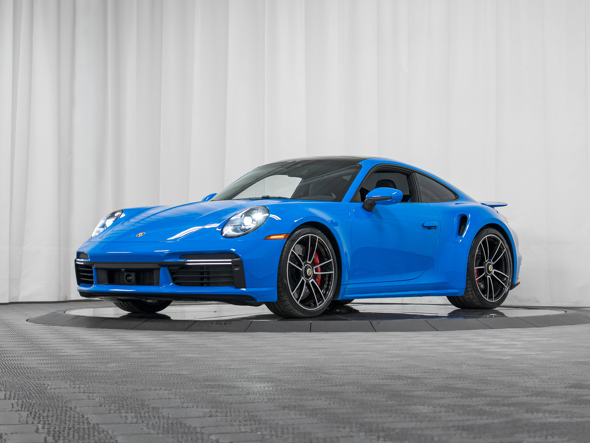 Certified 2023 Porsche 911 Turbo image 31