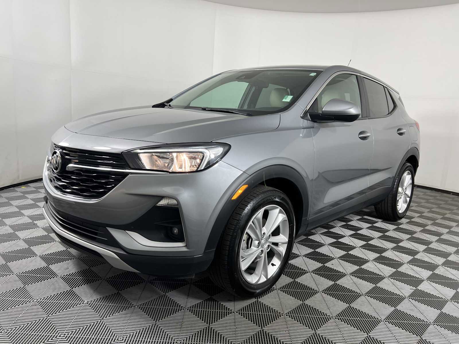 Used 2023 Buick Encore GX Preferred w/ Cold Weather Comfort Package image 3