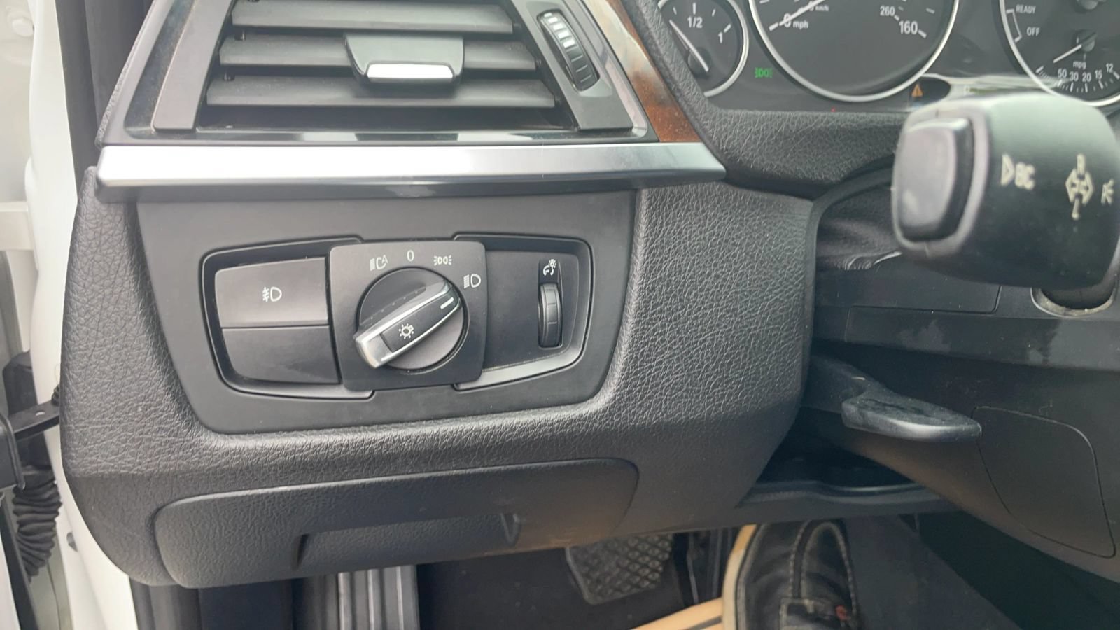 Used 2014 BMW 328i Sedan RWD image 24