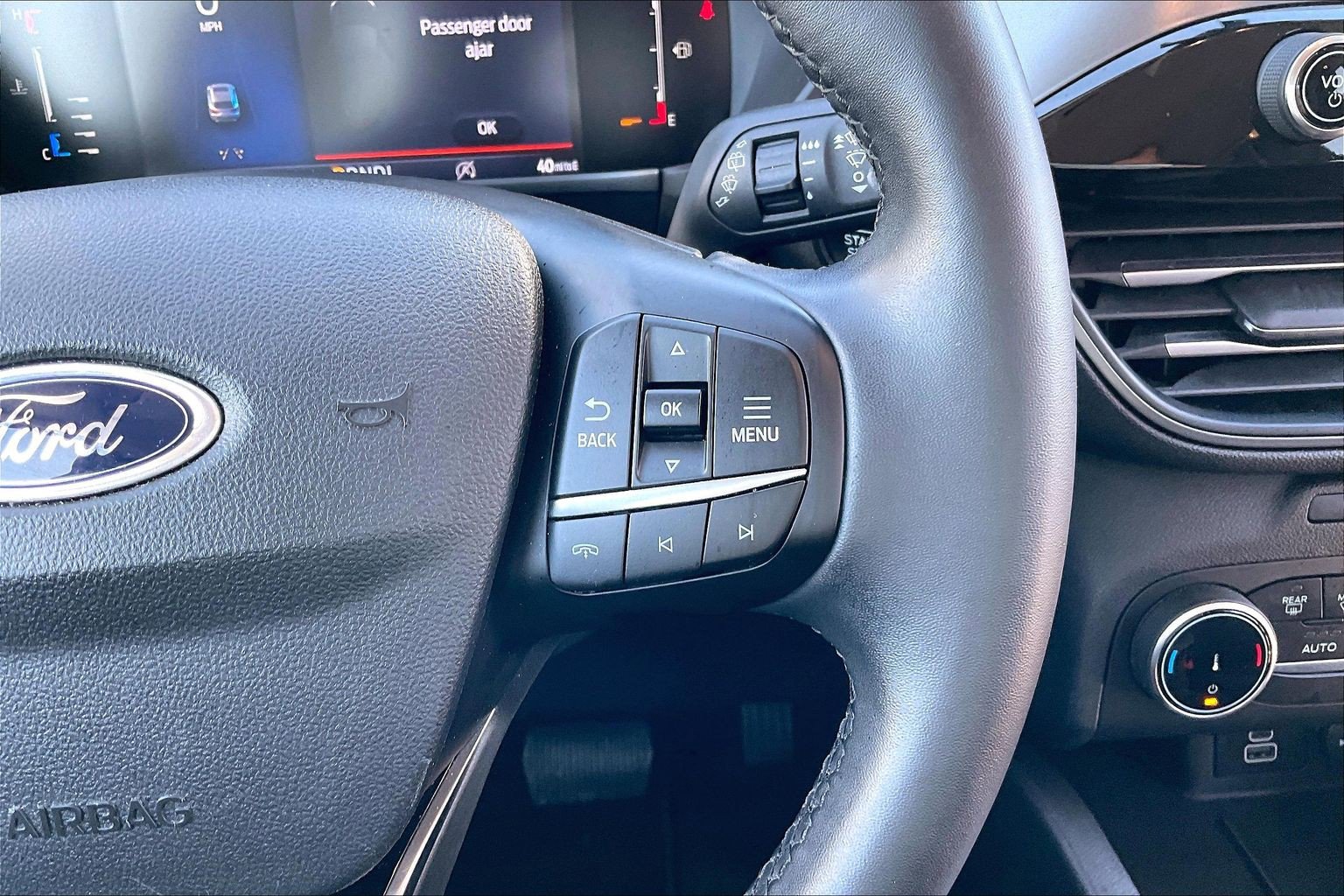 Used 2024 Ford Escape Active FWD image 17
